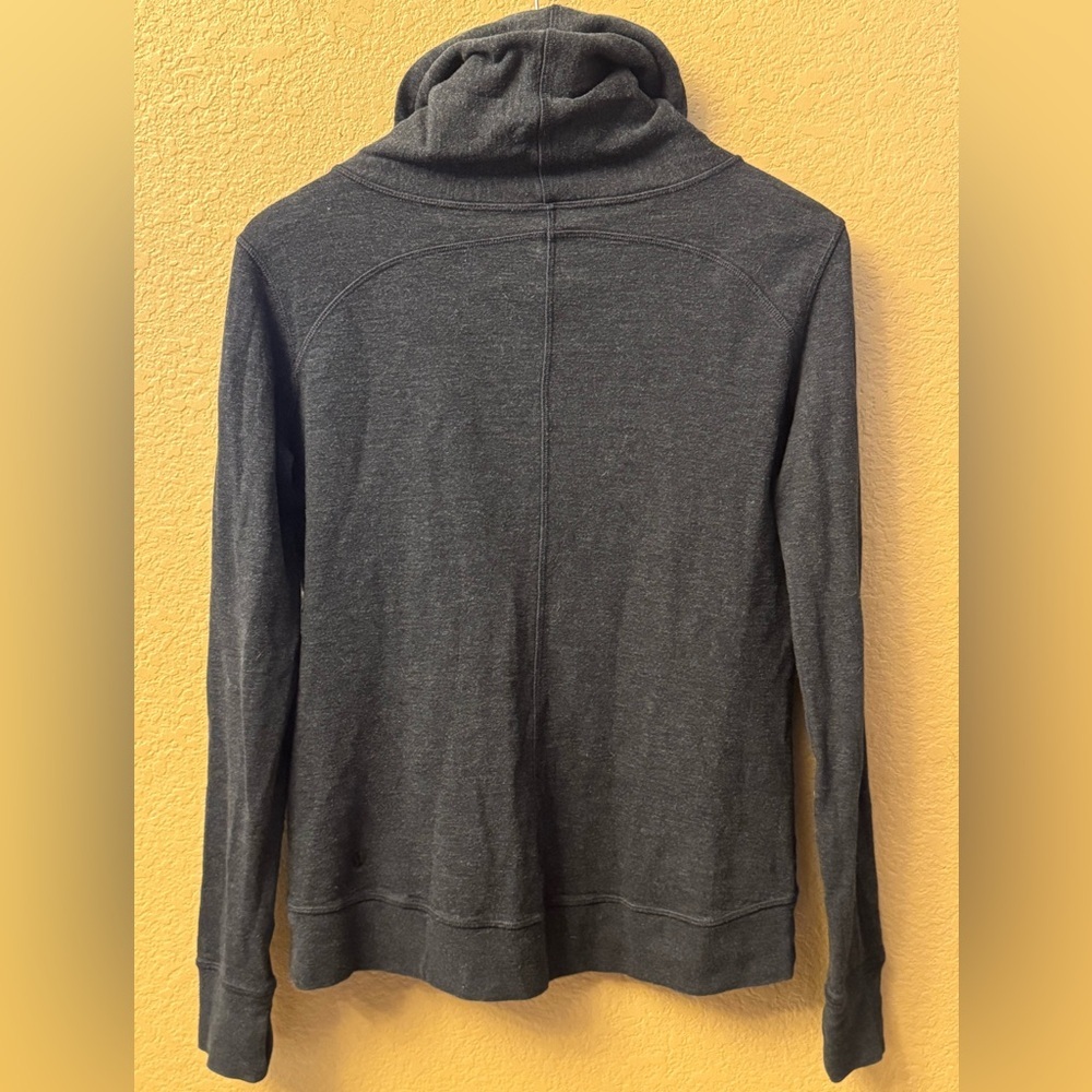 lululemon athletica Reversible Pullover Grey S - Picture 4 of 8